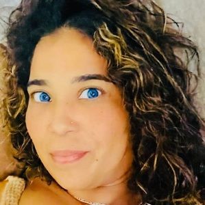Meet your Posher, Marisol